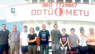Beş Karadeniz ülkesinden 12 bilim insanı Orta Doğu Teknik Üniversitesi’nin gemisiyle Karadeniz’de hamsi stokunu belirlemek için kolları sıvadı. 25 gün hamsiyi araştıracak uzmanlar elde ettikleri verilerle bir rapor hazırlayacak. Deniz canlılarının üremesine fırsat vermek için getirilen av yasağı sürerken ülkemizin […]