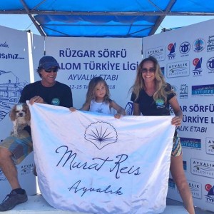 Windsurf Ligi’nin 1. ayağını limitte rüzgar koşullarında az sayıda yarışla