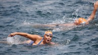 Yarın yapılacak Samsung Boğaziçi Kıtalararası Yüzme Yarışı öncesinde olimpiyat ve dünya şampiyonu Kirsty Coventry gösteri amaçlı yüzdü. Yarın 30. kez düzenlenecek Samsung Boğaziçi Kıtalararası Yüzme Yarışı öncesinde yüzme gösterisi gerçekleştirildi. Kuruçeşme’deki Cemil Topuzlu Parkı önünde yapılan etkinlikte olimpiyat ve dünya […]