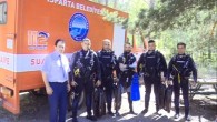 Nurettin ARKAN/ISPARTA, () – ISPARTA Belediyesi Sualtı Arama Kurtarma Timi, Gölcük Krater Gölü’ndeki eğitimlerinde cansız manken kurtardı. Isparta Sualtı Arama Kurtarma Ekibi’nin Eğirdir’den Konya’ya taşınması sonrası Isparta Belediyesi İtfaiye Müdürlüğü tarafından gönüllü 4 kişiyle birlikte yeni ekip kuruldu. Tüm eğitimlerini […]