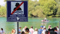 Antalya il genelinde bir gün içerisinde 5 kişi boğuldu. Antalya’da aşırı sıcakların etkisiyle deniz ve mesire alanlarında yaşanan yoğunluk ölüm oranlarını artırdı. Dün ardı ardına boğulma vakaları yaşandı. Konyaaltı, Gazipaşa, Alanya ve Manavgat ilçelerinde yaşanan olaylarda 5 kişi boğuldu. Tüm […]