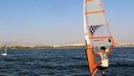 Van Yüzüncü Yıl Üniversitesi Su Sporları Eğitim Uygulama ve Araştırma Merkezi bünyesinde eğitim gören Vanlı yelkenciler, Türkiye Yelken Şampiyonasında iyi bir derece almak için eğitimlerine devam ediyor. Van YYÜ Su Sporları Eğitim Uygulama ve Araştırma Merkezi bünyesinde faaliyetlerde bulunan ve […]