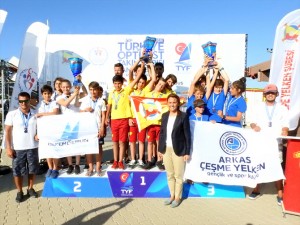 Yelkende Türkiye Optimist Takım Şampiyonası’nı Göztepe şampiyon tamamladı. İzmir’in Urla