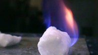 Güney Koreli bilimciler, okyanus dibinde ‘kristalize gaz hidratları’ olarak bilinen ve zengin enerji kaynağı olabilecek bir seçenek keşfetti. Koreli bilimciler, okyanus dibinde ‘kristalize gaz hidratları’ olarak bilinen ve zengin enerji kaynağı olabilecek bir seçenek keşfetti. Güney Koreli araştırmacılar, kil zengini […]