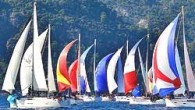 Türkiye’de gerçekleşen en kalabalık katılımlı Marmaris Uluslararası Yarış Haftası (Marmaris International Race Week-MIRW) bu yıl 27 Ekim-2 Kasım tarihleri arasında yapılacak. Şu ana kadar etkinliğe 12 ülkeden 119 tekne ön kayıt vermiş durumda. Son yıllarda olduğu gibi Rus ekipler 73 […]