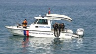Van’da Su Altı Timi, dalış eğitimi sırasında gölde inci kefali dışında mikrobiyalitte yaşayan 5-6 santimetre boyunda siyah benekli sarı yeni bir balık türüne rastladı. Dünyanın en büyük tuzlu ve sodalı gölü olan Van Gölü’nde inci kefali dışında mikrobiyalitte yaşayan 5-6 […]
