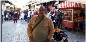 Ege köy, kasaba ve mahallelerinin kalbi, sokak ve caddelerini haftanın