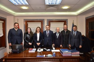 Türkiye Yelken Federasyonu Başkanı Özlem Akdurak, TYF İcra Kurulu Üyesi