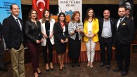MEAK DTO İzmir Şubesi ve DEFMED, 8 Mart Dünya Kadınlar Günü’nü ‘Denizin İncileri’ etkinliğiyle kutladı. Geceye denizciliğin birçok farklı alanında başarılı kadınlar büyük ilgi gösterdi. İMEAK Deniz Ticaret Odası İzmir Şubesi ve Dokuz Eylül Üniversitesi Denizcilik Fakültesi Mezunları Deneği (DEFMED), […]