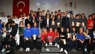 TYF Spor Toto Yıldızlar Kupası’nda 420-470, RS:X ve Techno 293 sınıflarında kazananlar belli oldu Arkas Çeşme Yelken Gençlik ve Spor Kulübü ev sahipliğinde Çeşme’de düzenlenen TYF Spor Toto Yıldızlar Kupası’nın ikinci haftası 420-470, Techno 293 ve RS:X Rüzgar Sörfü sınıflarında […]