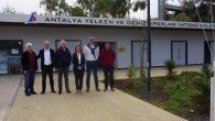 Türkiye Yelken Federasyonu Başkanı Özlem Akdurak, Antalya Yelken ve Deniz Sporları İhtisas Kulübü’nü ziyaret etti. Başkan Akdurak, kulübün yeni tesislerinde Antalya Yelken ve Deniz Sporları İhtisas Kulübü Başkanı Mehmet Adsız ve Yönetim Kurulu Üyeleri ile bir araya geldi. Türkiye Yelken […]