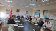 Türkiye Yelken Federasyonu Başkanı Özlem Akdurak, T.C. Ulaştırma ve Altyapı Bakanlığı Deniz ve İçsular Düzenleme Genel Müdürü Sayın Ahmet Selçuk Sert, Daire Başkanları, İstanbul ve Çanakkale Liman Başkanları ile ortak bir toplantıda bir araya geldi. Boğazlardaki sportif organizasyonların verimliliğinin ele […]