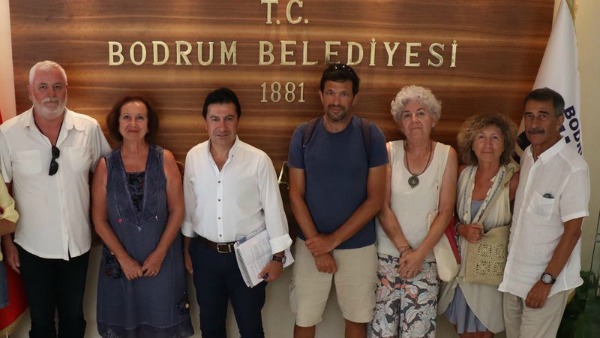 Dolphin Park Bodrum KAPATILSIN ! İmzalarınız & paylaşımlarınızla #DolphinParkBodrum'un kapatılması için desteğinizi bekliyoruz. Yeni @BodrumBel