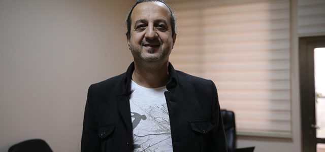 Antik Çağdan bu yana Akdeniz’in önemli liman kentlerinden biri olan İskenderun’da yaklaşık 500 deniz canlısı örneğini barındıran bir Sualtı Müzesi olduğunu biliyor muydunuz?   Bilal Karataş ile birlikte hazırladığımız Deniz Müzeleri programımızın bu bölümünde bir deniz kenti olan İskenderun’daki denizle […]