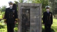 Dünya savaş tarihinde ilk defa topçu atışı ile uçak gemisi batıran Kahraman Türk Subayı Topçu Yüzbaşı Mustafa Ertuğrul Aker, Muratpaşa/Antalya’da anıldı. Kaynak: T.C. Millî Savunma Bakanlığı