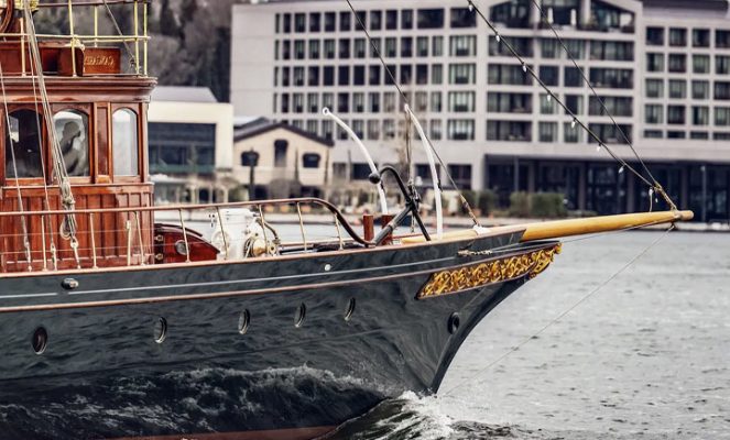 Michiganlı kereste baronu Charles Canfield için 1901 yılında özel olarak