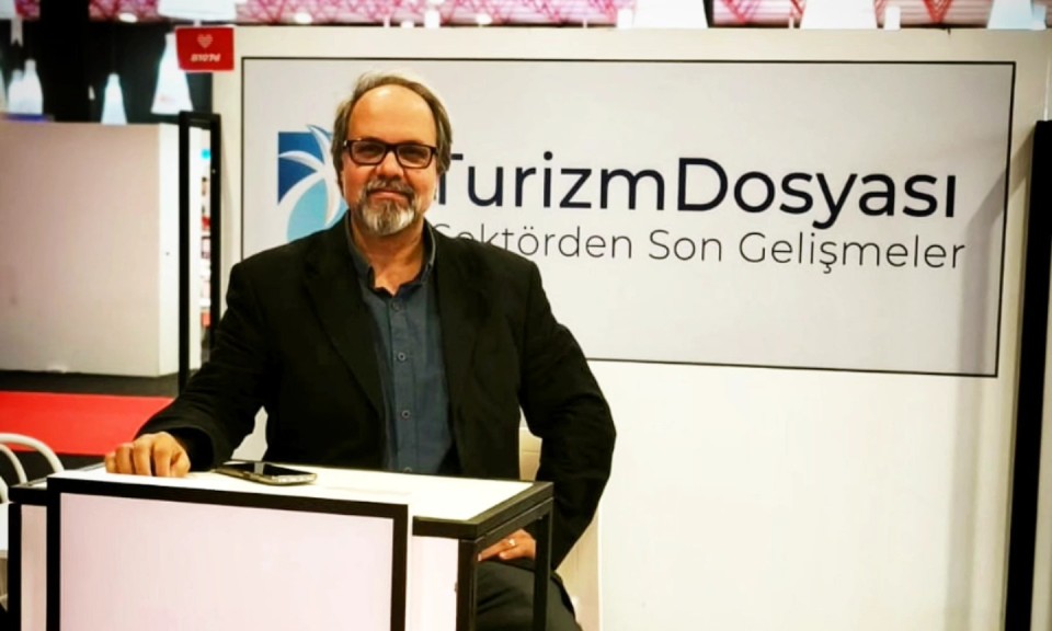 KAPADOKYA’DA SPOR TURİZMİ COŞKUSU “SALOMON CAPPADOCİA ULTRA TRAİL” Cuma’dan pazara hafta sonunu Kapadokya’da geçirdim. Her gidişimde beni yeniden