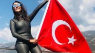 Milli serbest dalgıç Fatma Uruk, Meksika’da Yucatan bölgesi yakınlarındaki Yum-Kin adlı cenotede gerçekleştirdiği dalışla paletsiz değişken ağırlık kategorisinde 72 metreye ulaşarak dünya rekorunu kırdı. Mart ayından bu yana Meksika’da hazırlıklarını sürdüren ve corona virüsü pandemisi nedeniyle bu zamana kadar ülkede […]