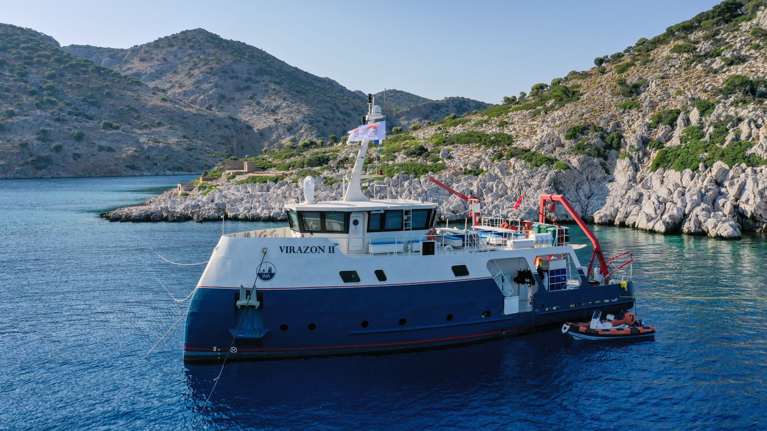 Muğla'nın Marmaris ilçesine bağlı Taşlıca Mahallesi açıklarında yer alan Serçe