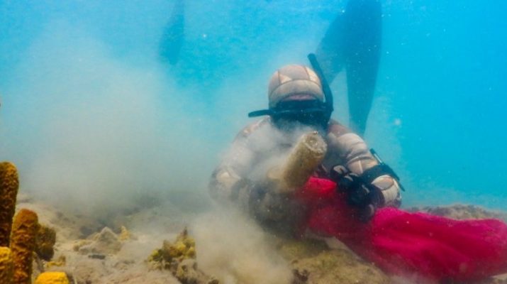 Bodrum Belediyesi tarafından "Denize En Çok Mavi Yakışır" sloganıyla on