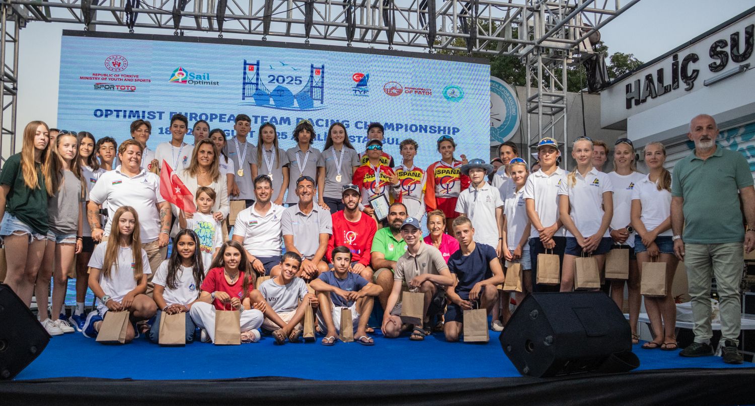 2025 Optimist Avrupa Takım Şampiyonasında Milli Takımımız İkinci Oldu ! 18-22 Ağustos 2025 Tarihlerinde Fatih Belediyesi katkılarıyla, Haliç Yelken ve