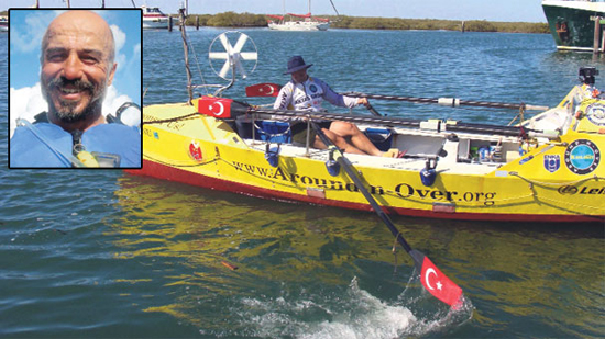 Üç okyanusu tek başına kürekle geçmek, kürekle en uzun mesafeyi