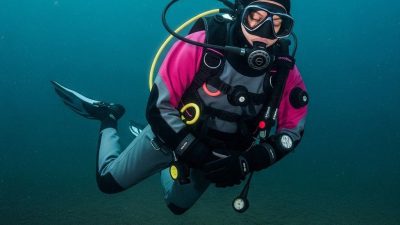 Bu arada balıkadamlığın zirvesinin üç yıldız olduğunu ıslak ve de