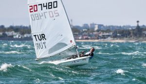 Melbourne-Avustralya’da düzenlenen Sail Melbourne International 2020 sona erdi. 70 Yelkencinin
