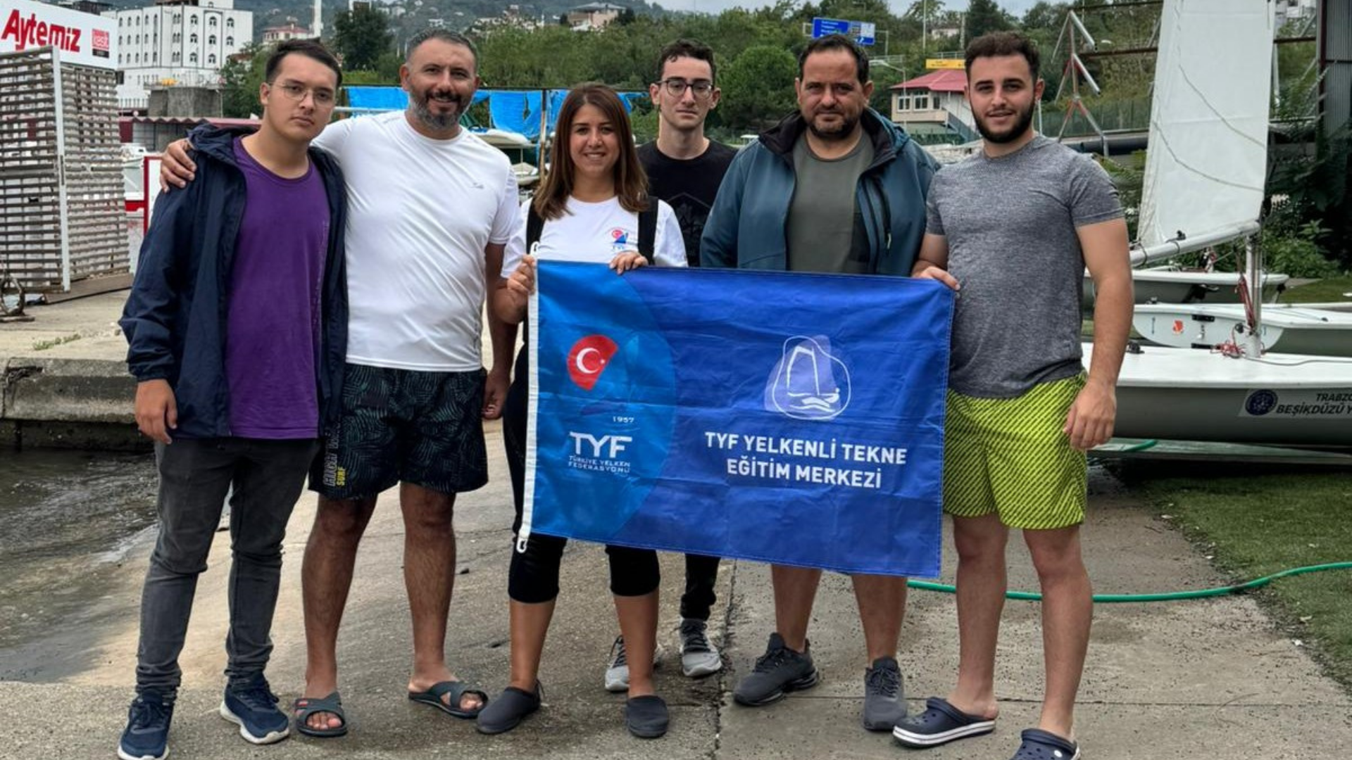 Yelkenli Tekne Eğitmeni Kursu (YTE-1 / D4) Trabzon’da Tamamlandı 11-14 Eylül tarihleri arasında Beşikdüzü Yelken ve Doğa Sporları Kulübü