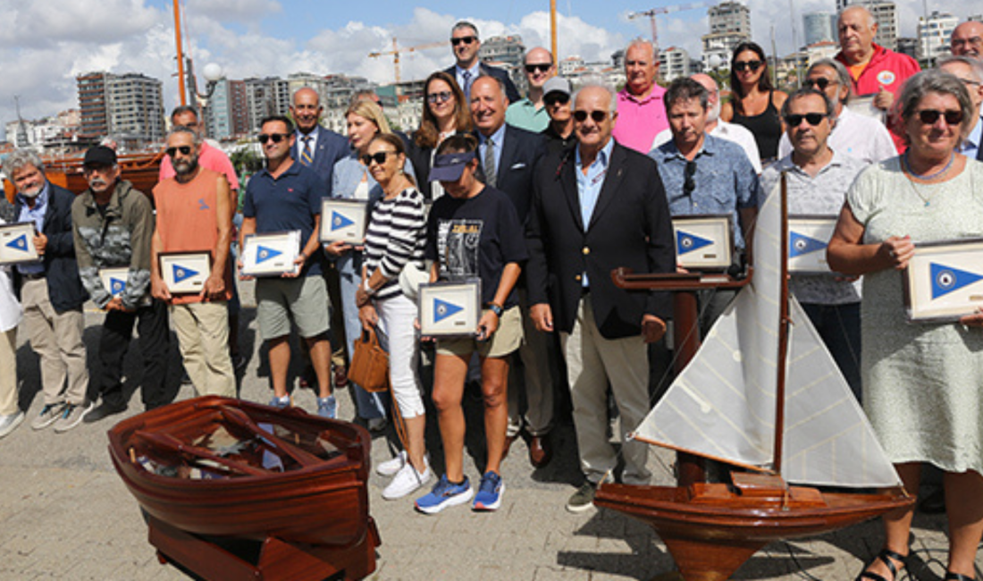 Sekizinci Klasik Tekneler Buluşmasına Davet Koç Üniversitesi Denizcilik Forumu (KÜDENFOR) himayesinde 2019 yılında kurulan Klasik