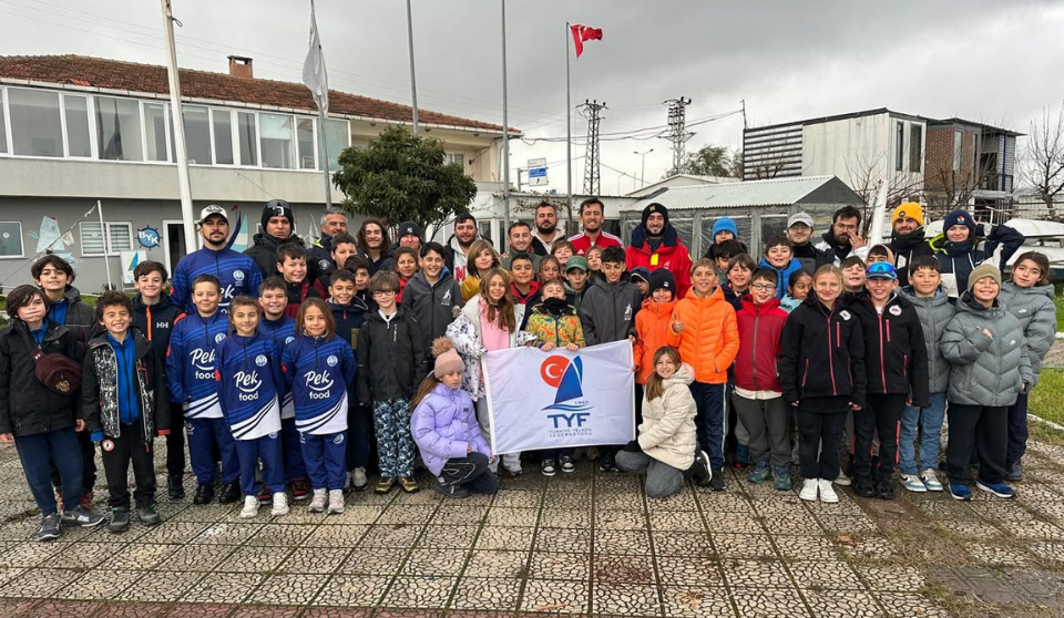 26-28 Aralık tarihlerinde Büyükçekmece Yelken Kulübü ev sahipliğinde düzenlenen Optimist