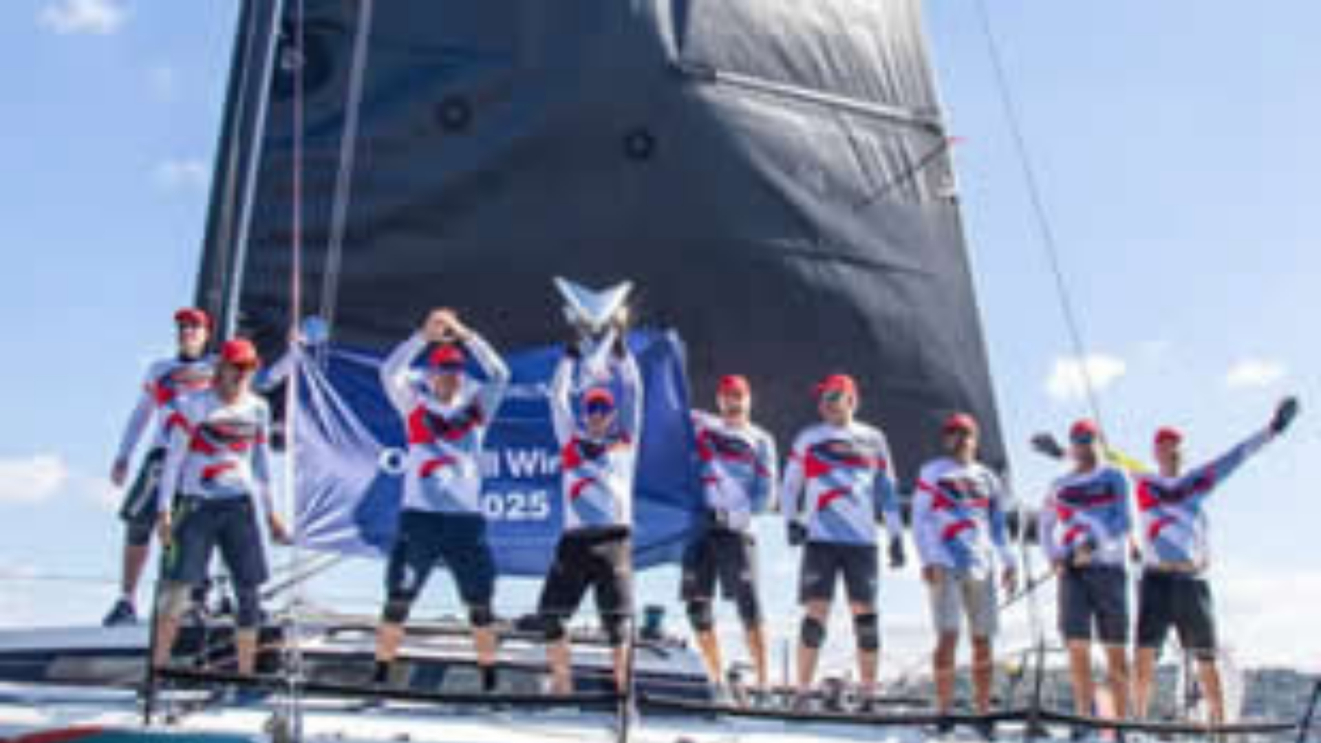 24. Bosphorus Cup’ta şampiyon Rossko Racer JPK 1180 oldu Bu yıl 24. kez düzenlenen Bosphorus Cup’ta şampiyon, Timofey Zhbankov’un