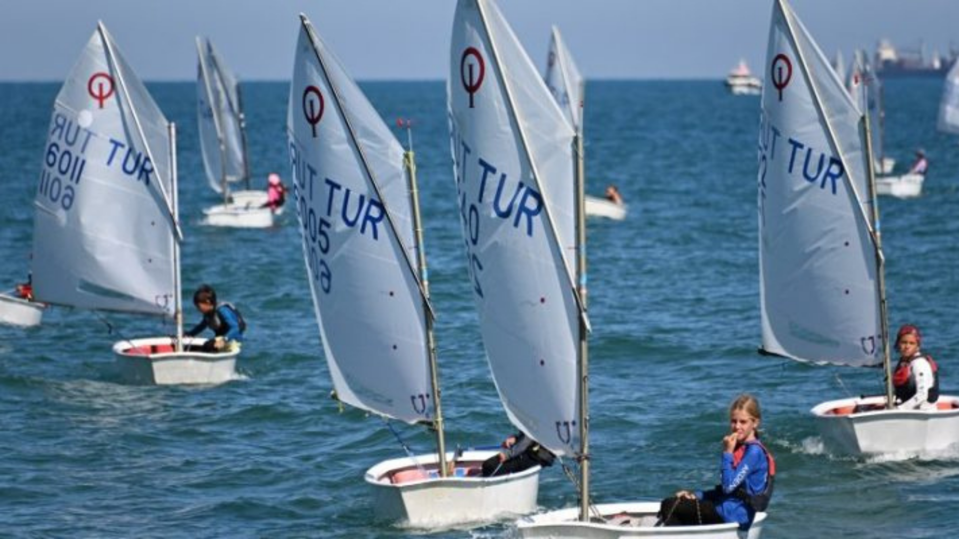 Mersin’de Anadolu Yelken Ligi Finali Heyecan Dolu Yarışlarla Tamamlandı Türkiye Yelken Federasyonu’nun 2025 Anadolu Yelken Ligi’nin son ayağı, Mersin