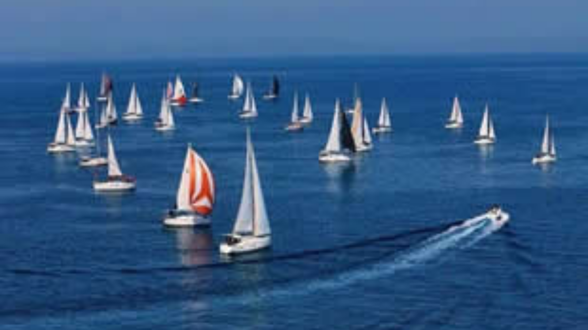 Foça 2. Uluslararası Yelken Şenliği başlıyor Foça 2. Uluslararası Yelken Şenliği bugün başlıyor. Geçen yıl 28-29