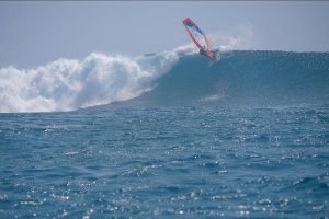 Antoine Albert Scoring World Class Wave & Freestyle Conditions At