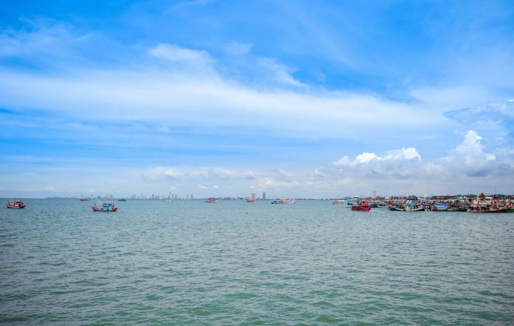 Four foreign divers sparked a major search and rescue operation