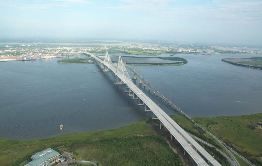 Authorities in South Carolina have identified the diver who lost