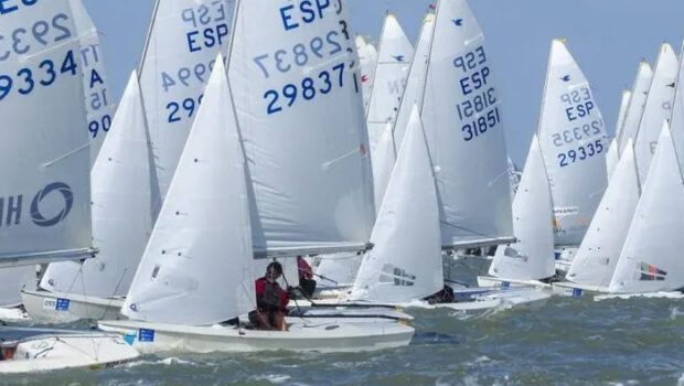 Events that specifically serve older sailors – Masters Regattas –