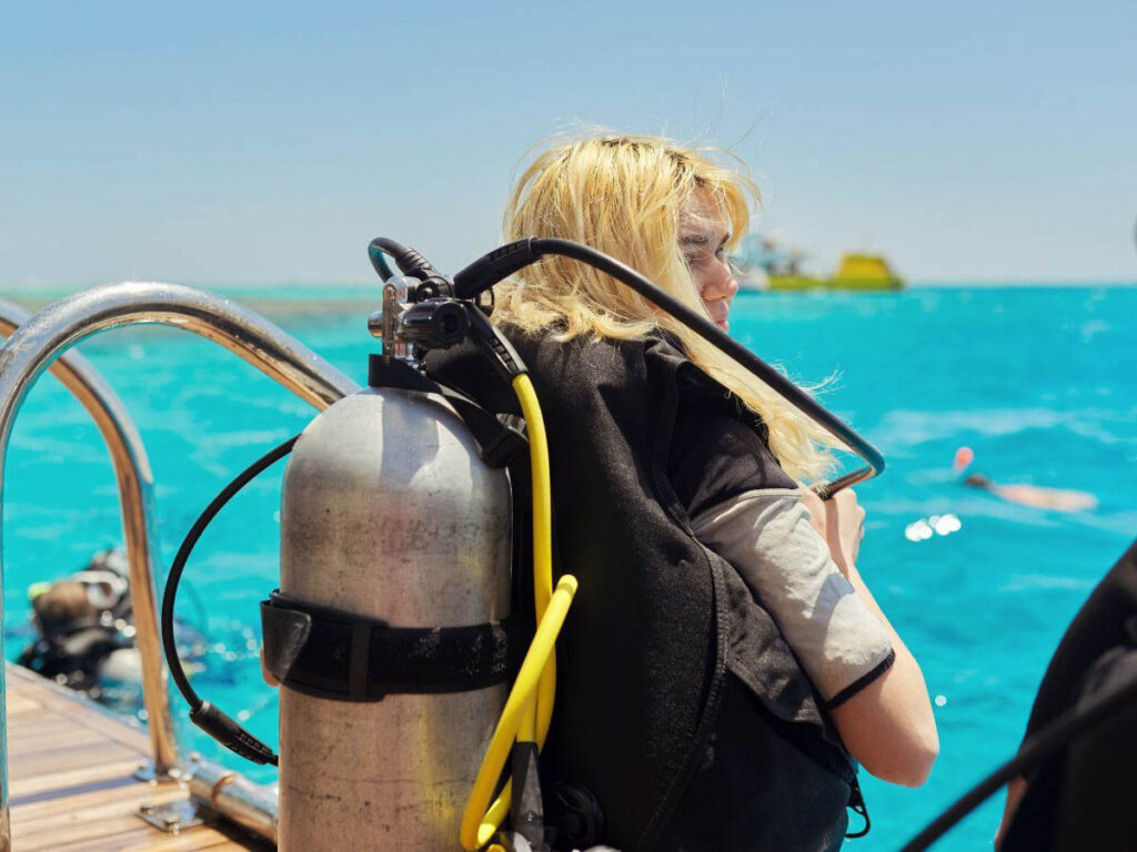Before You Dive In: Your Pre-Scuba Safety Checklist Ever had that moment where you’re already suited up and