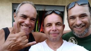 Spanish photographer Jesús Renedo (above left) and his hombres gear