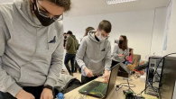 Eskişehir Teknik Üniversitesi RovsTech İnsansız Su Altı Otonom Araç Proje Takımı, geliştirdikleri su altı ve su üstünde hareket edebilen araçlarla yurt içi ve yurt dışında yarışmalara katılmayı hedefliyor. Eskişehir Teknik Üniversitesi (ESTÜ) Mühendislik Fakültesinden 25 öğrencinin oluşturduğu RovsTech İnsansız Su […]