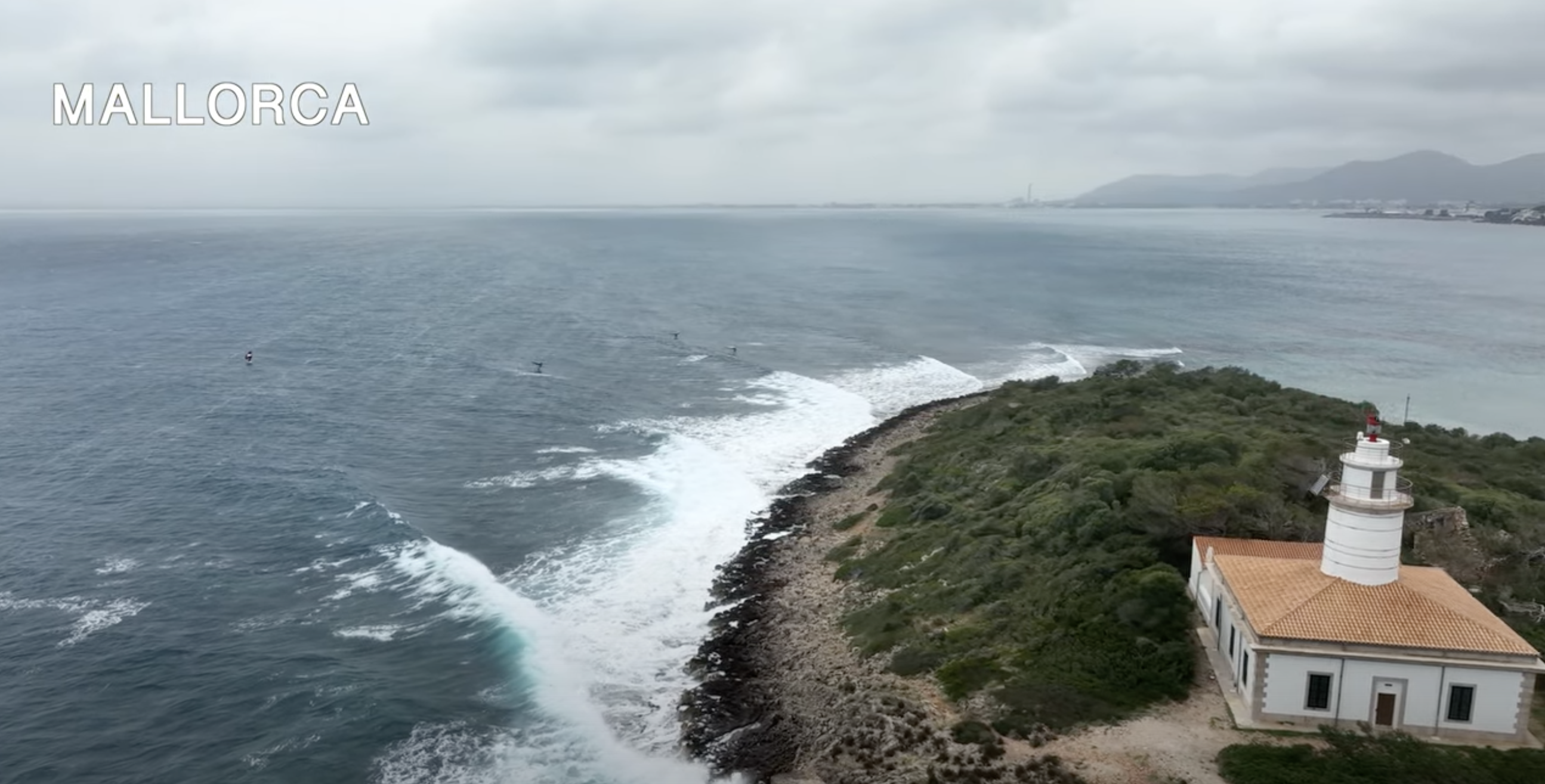 Source: scuttlebutt – https://www.sailingscuttlebutt.com/2022/03/18/video-making-it-look-easy-2/