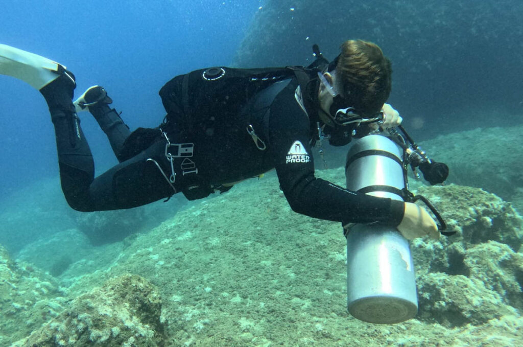 New Atlas Verification Reshapes “Youngest Professional Divemaster” Title, Benchmark Shifts After Cross-Archive Review A newly published adjudication has reshaped one of scuba diving’s