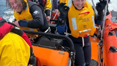 Image credit: Hornsea Inshore Rescue on Facebook Three scuba divers