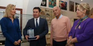 Dünyanın en geniş dalış malzemeleri koleksiyonunun sahibi Vakko Holding Yönetim
