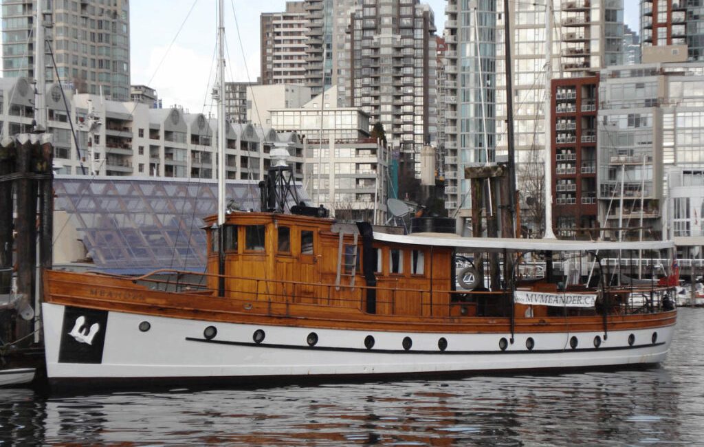 SS Master tied up quayside. Courtesy of the  Maritime Museum