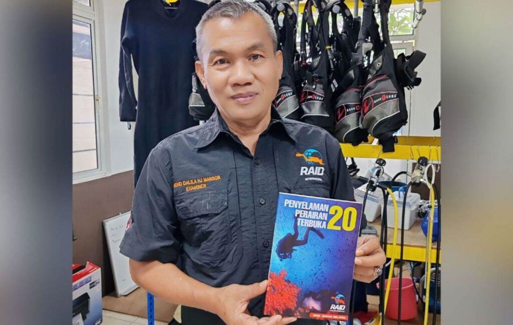 Mohd Dalila Mansor, a pioneering Malaysian scuba instructor who helped