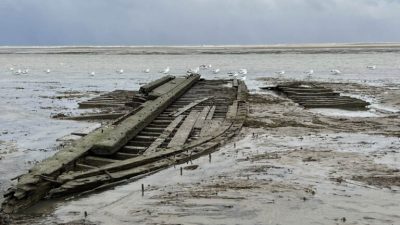 Powerful winds that triggered an Environment Canada warning this week