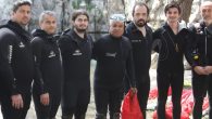 Toros Dağları’nın altında bulunan ve 90 metre derinliğe kadar ulaşan Karain Mağaraları, su altı tutkunlarına görsel şölen sunuyor. 8 kişilik gönüllü çevreci dalgıçlar Kırkgöz Kaynaklarının bulunduğu yerde Toros Dağların’ın altında bulunan suyun çıkış noktalarındaki mağaralara dalış yaptılar. Dalış ekibinin başında […]