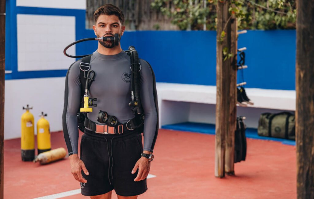 Choosing a scuba regulator has traditionally meant comparing specifications, discussing
